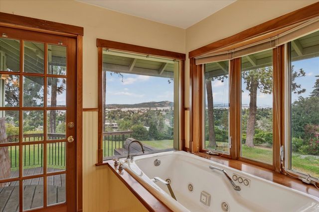 2104 E 8th Ave, Spokane, WA 99202