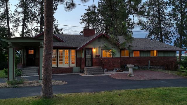 2104 E 8th Ave, Spokane, WA 99202