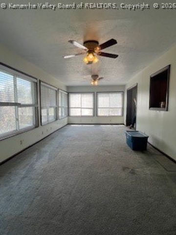 1130 Lyndale Drive, Charleston, WV 25314