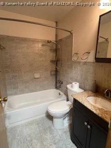 1130 Lyndale Drive, Charleston, WV 25314