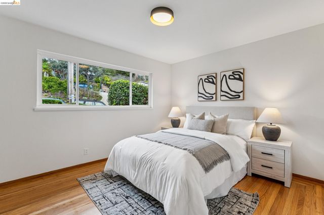885 Shevlin Dr, El Cerrito, CA 94530
