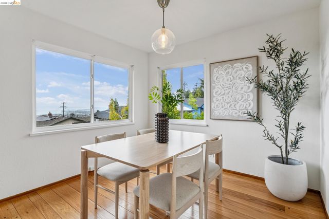 885 Shevlin Dr, El Cerrito, CA 94530