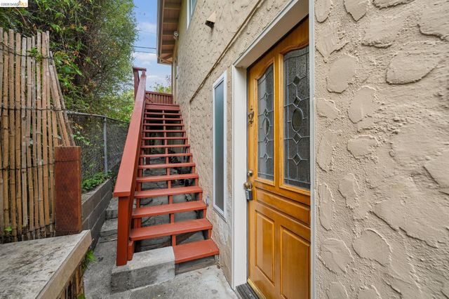 885 Shevlin Dr, El Cerrito, CA 94530