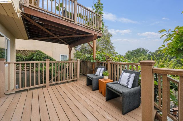 885 Shevlin Dr, El Cerrito, CA 94530