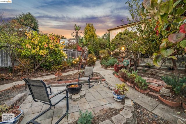 885 Shevlin Dr, El Cerrito, CA 94530