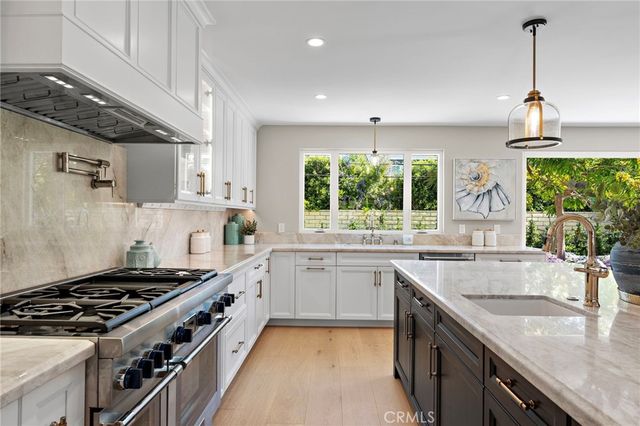 9072 Niguel Circle, Huntington Beach, CA 92646