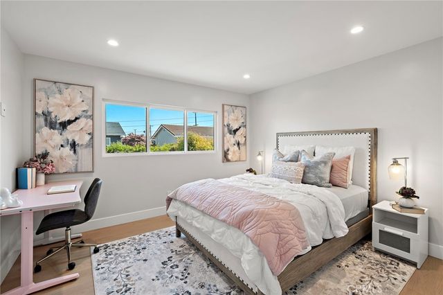 9072 Niguel Circle, Huntington Beach, CA 92646