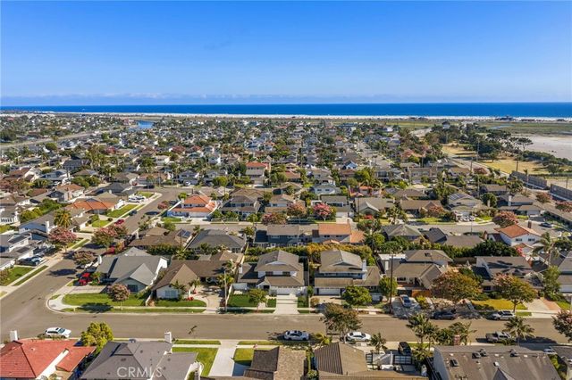 9072 Niguel Circle, Huntington Beach, CA 92646