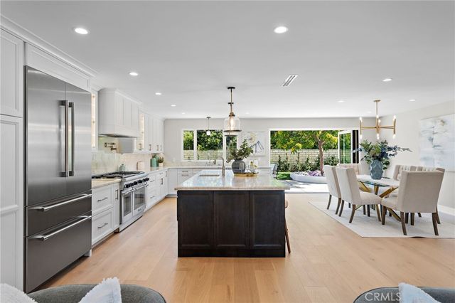 9072 Niguel Circle, Huntington Beach, CA 92646