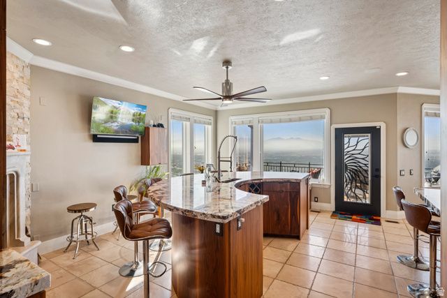941 N SANDHURST DR, Salt Lake City, UT 84103