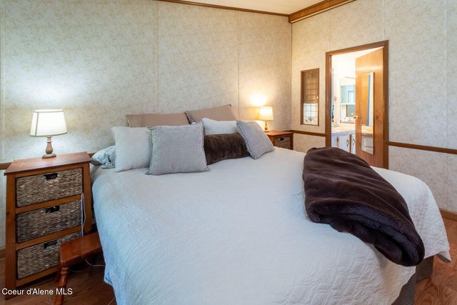 4882 W Highway 53, Rathdrum, ID 83858