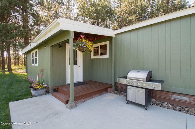 4882 W Highway 53, Rathdrum, ID 83858