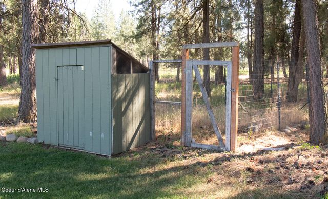 4882 W Highway 53, Rathdrum, ID 83858