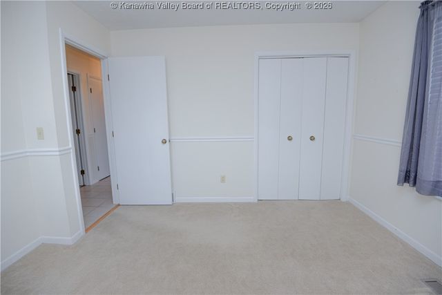 101 Elite Heights Road, Hurricane, WV 25526