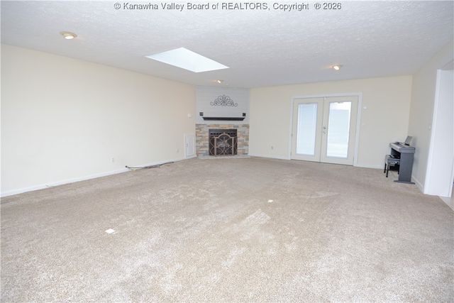 101 Elite Heights Road, Hurricane, WV 25526