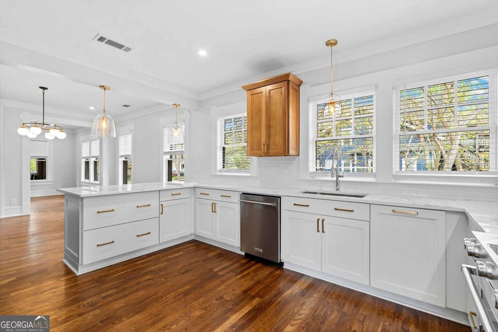 795 Saint Charles Avenue ONE, Atlanta, GA 30306