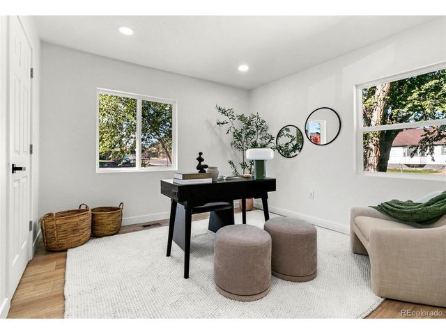 990 Tennyson St, Denver, CO 80204