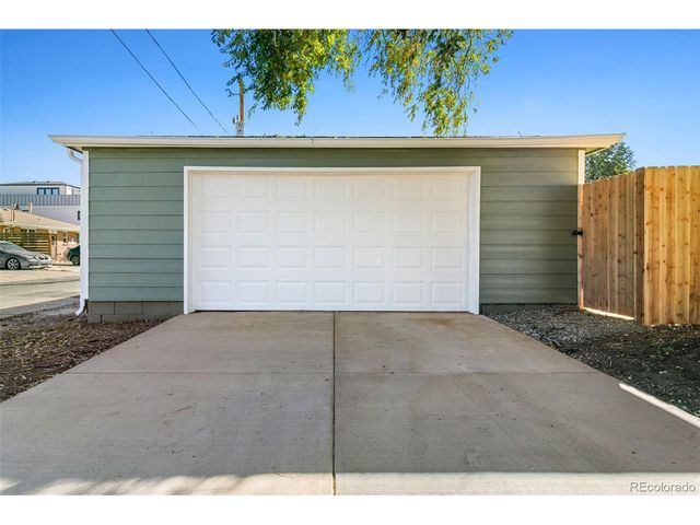 990 Tennyson St, Denver, CO 80204