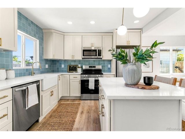 990 Tennyson St, Denver, CO 80204