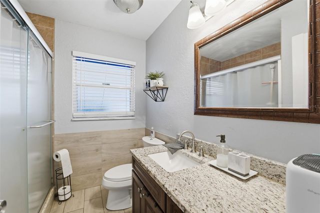 3310 W BEACH STREET, Tampa, FL 33607