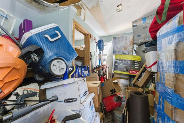 3310 W BEACH STREET, Tampa, FL 33607