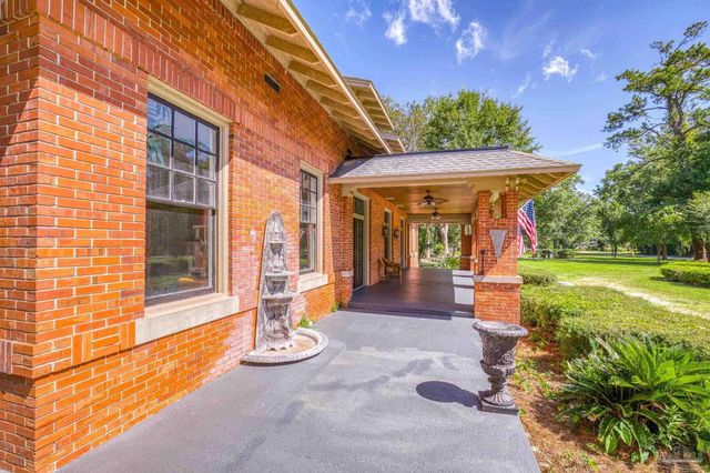 1701 Sowell Rd, Brewton, AL 36426