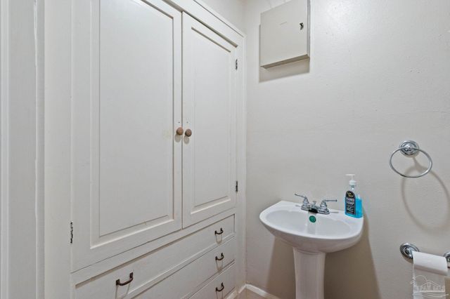 1701 Sowell Rd, Brewton, AL 36426