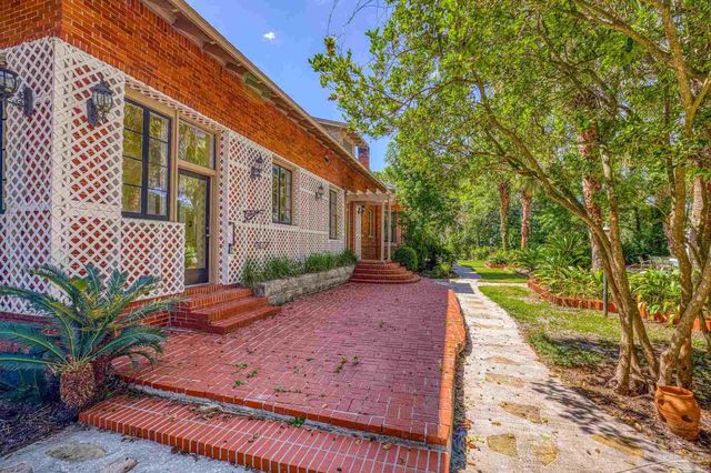 1701 Sowell Rd, Brewton, AL 36426