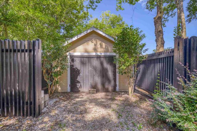 1701 Sowell Rd, Brewton, AL 36426