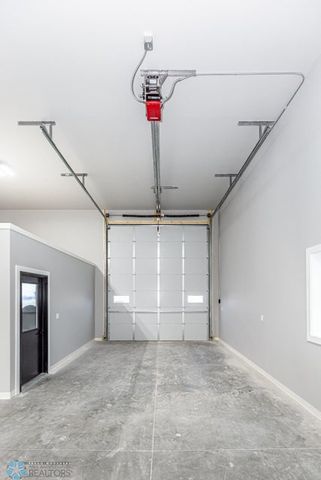 1004 5th Street E 105, Horace, ND 58047