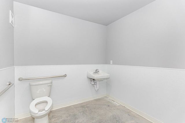 1004 5th Street E 105, Horace, ND 58047