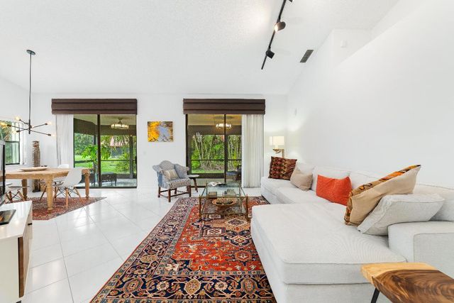 7520 Lexington Club Boulevard A, Delray Beach, FL 33446