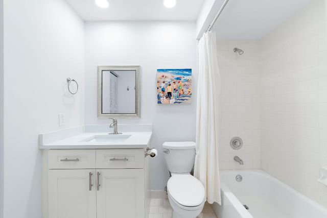 7520 Lexington Club Boulevard A, Delray Beach, FL 33446