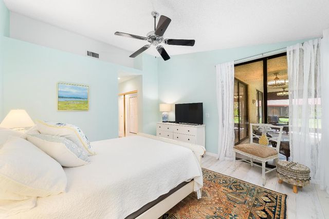 7520 Lexington Club Boulevard A, Delray Beach, FL 33446