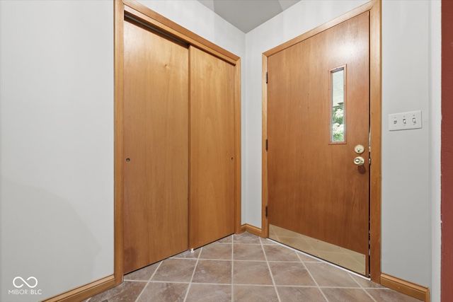 670 Brent Woods Drive, Shelbyville, IN 46176