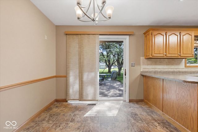 670 Brent Woods Drive, Shelbyville, IN 46176