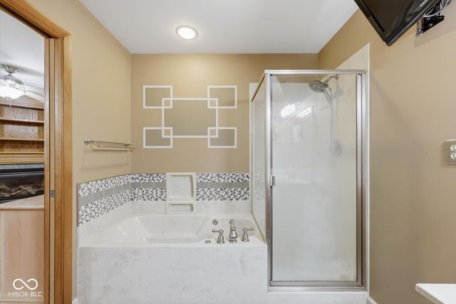 670 Brent Woods Drive, Shelbyville, IN 46176