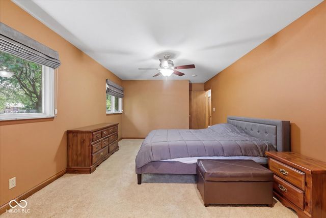 670 Brent Woods Drive, Shelbyville, IN 46176