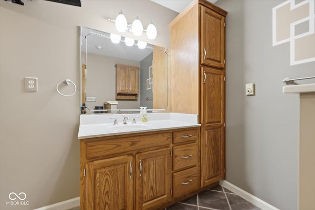 670 Brent Woods Drive, Shelbyville, IN 46176