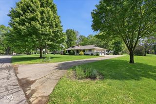 670 Brent Woods Drive, Shelbyville, IN 46176