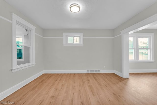 1330 W 67 Street, Cleveland, OH 44102