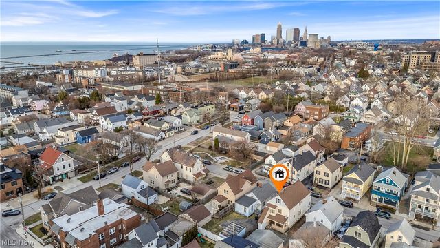 1330 W 67 Street, Cleveland, OH 44102