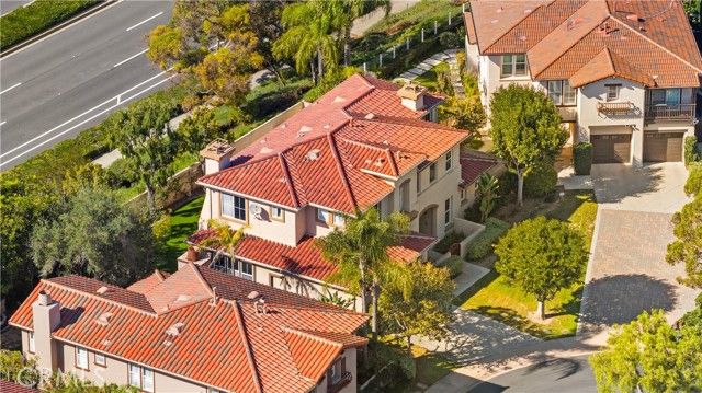 6 Tidal Surf, Newport Coast, CA 92657