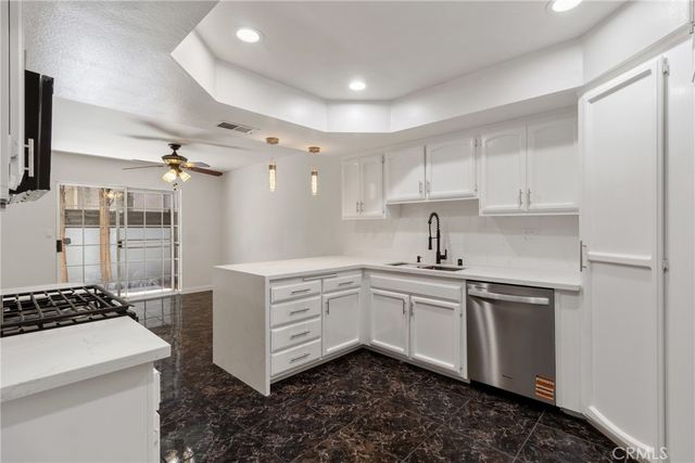 18985 Gault, Reseda, CA 91335