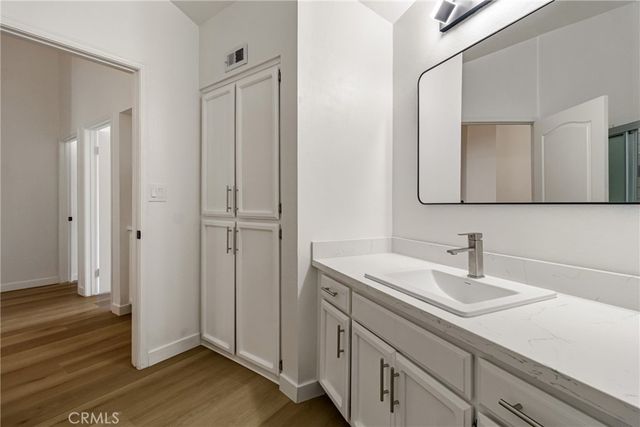 18985 Gault, Reseda, CA 91335