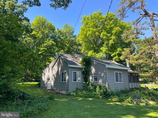 534 ICEDALE RD, Honey Brook, PA 19344