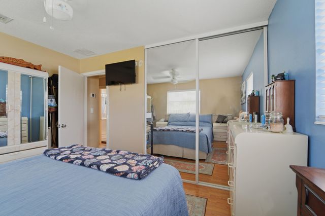 225 RIVER TERRACE Drive, Jupiter, FL 33469