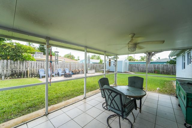 225 RIVER TERRACE Drive, Jupiter, FL 33469