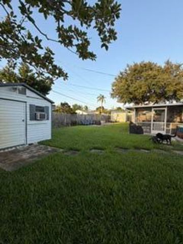 225 RIVER TERRACE Drive, Jupiter, FL 33469