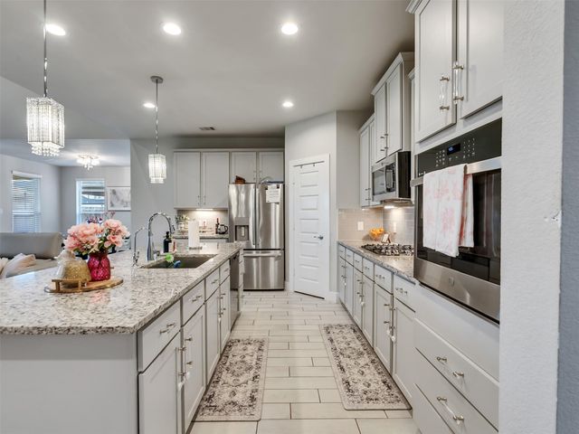 251 Upland Drive, Waller, TX 77484